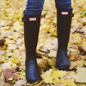 Black Tall Hunter Boots